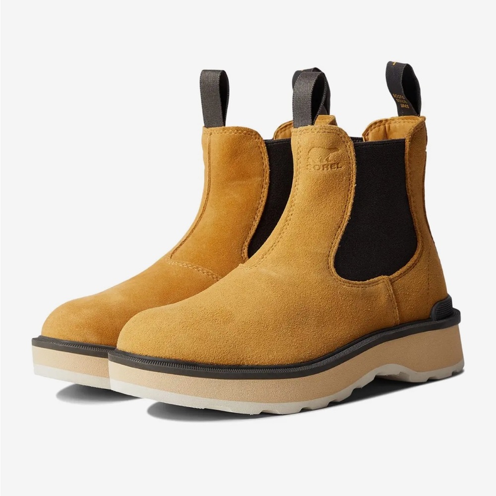 NWT Sorel Chelsea hi-line boots